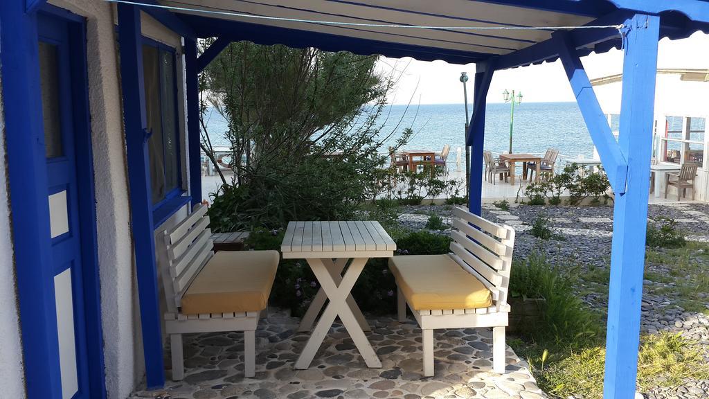 Lipsos Hotel Yeniliman Exteriör bild